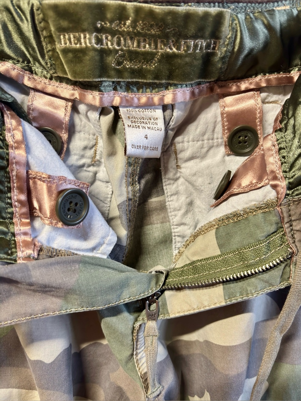 Vintage Y2K Abercrombie Camo Paratroopers Stitching Velvet Patchwork SZ 4 Unisex - Picture 12 of 14